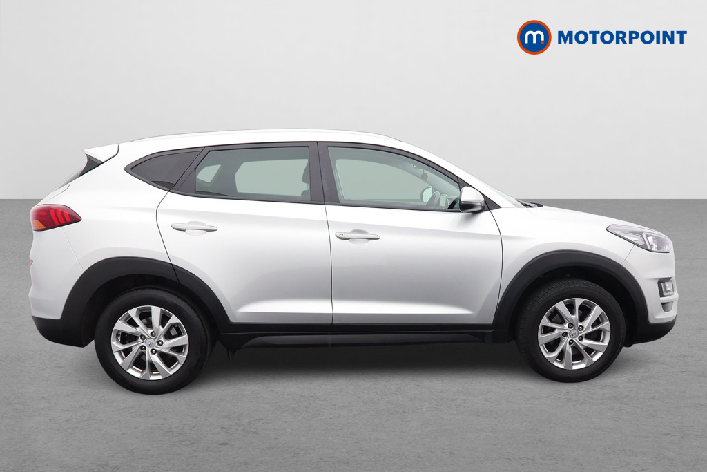 Hyundai Tucson Se Nav Manual Petrol SUV - Stock Number (1527850) - Drivers side