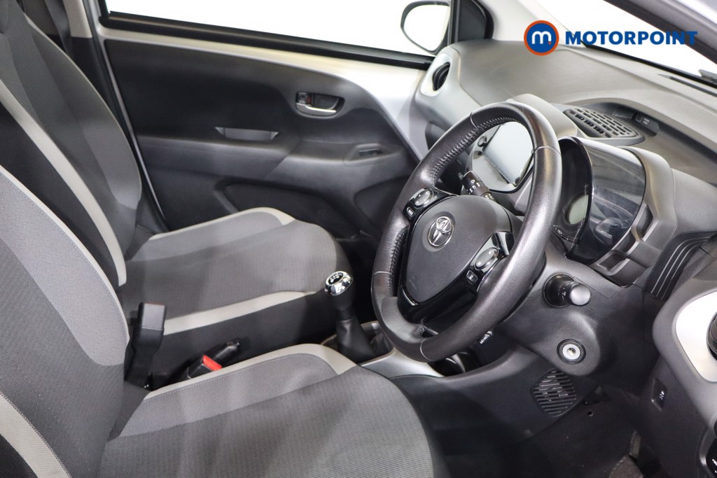 Toyota Aygo X-Trend Manual Petrol Hatchback - Stock Number (1514392) - 2nd supplementary image