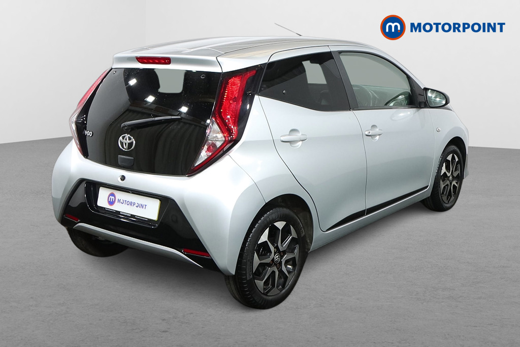 Toyota Aygo X-Trend Manual Petrol Hatchback - Stock Number (1514392) - Drivers side rear corner