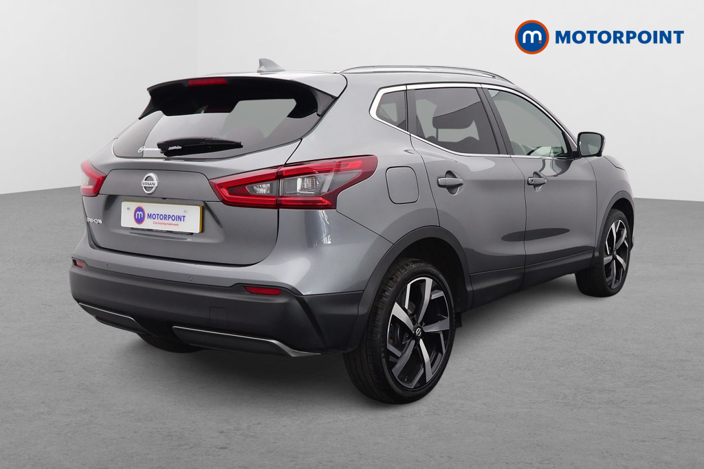 Nissan Qashqai Tekna Manual Petrol SUV - Stock Number (1522300) - Drivers side rear corner