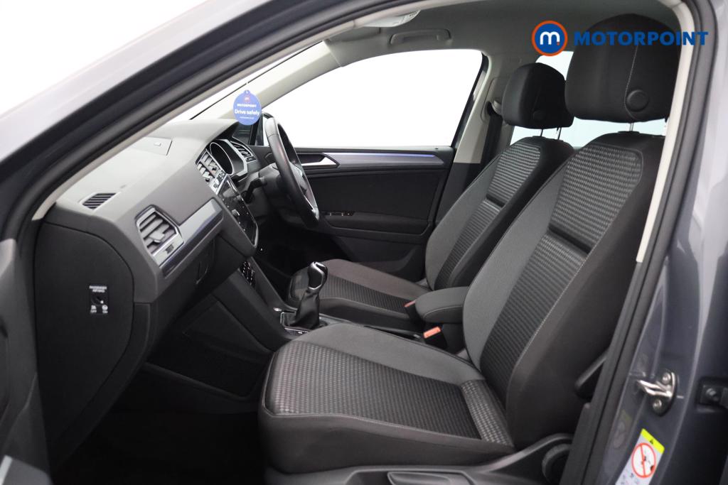 Volkswagen Tiguan Active Manual Petrol SUV - Stock Number (1525218) - 12th supplementary image