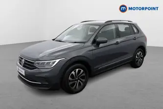 Volkswagen Tiguan Active Manual Petrol SUV - Stock Number (1525218) - Passenger side front corner