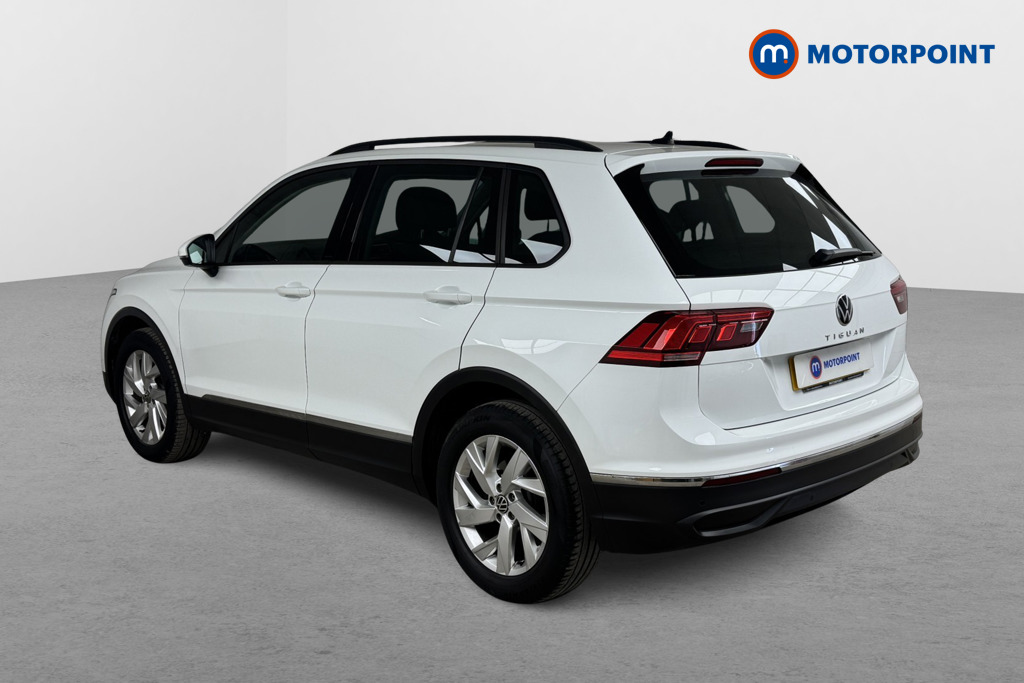 Volkswagen Tiguan Life Manual Petrol SUV - Stock Number (1526887) - Passenger side rear corner