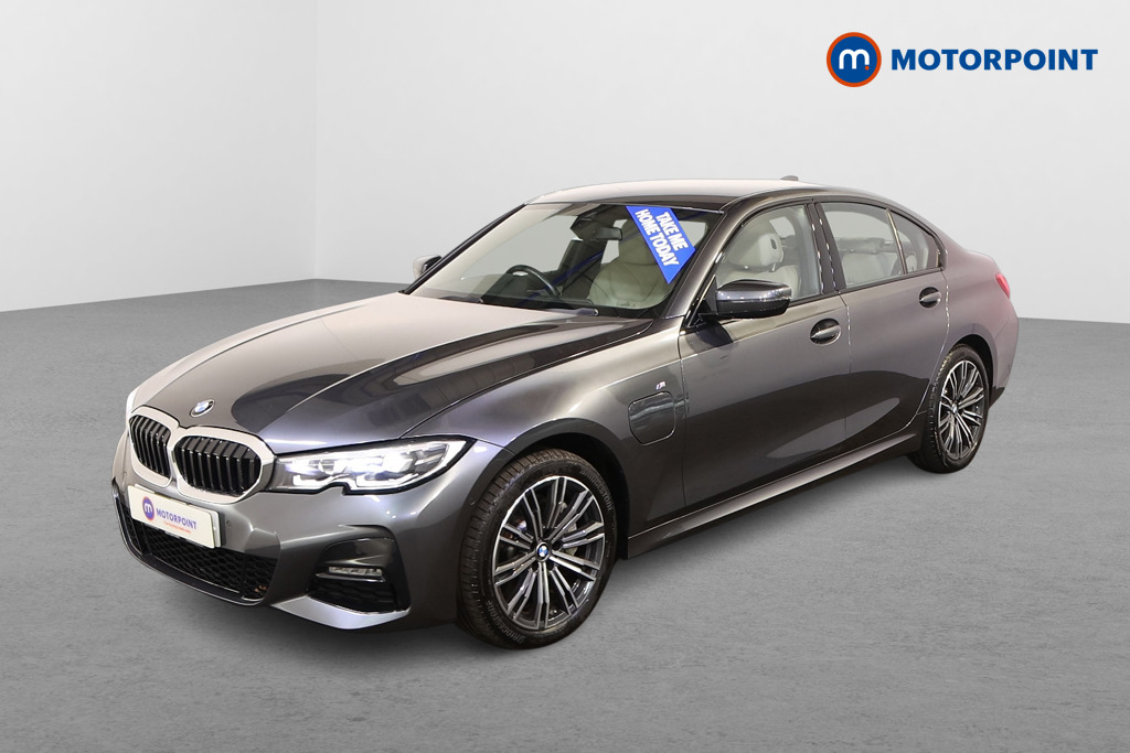 BMW 3 Series M Sport Automatic Petrol Plug-In Hybrid Saloon - Stock Number (1520375) - Passenger side front corner