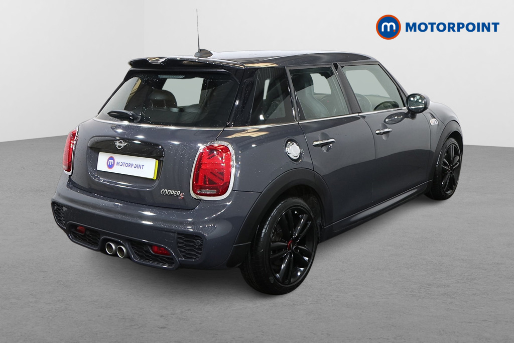 Mini Hatchback Cooper S Sport Manual Petrol Hatchback - Stock Number (1524828) - Drivers side rear corner