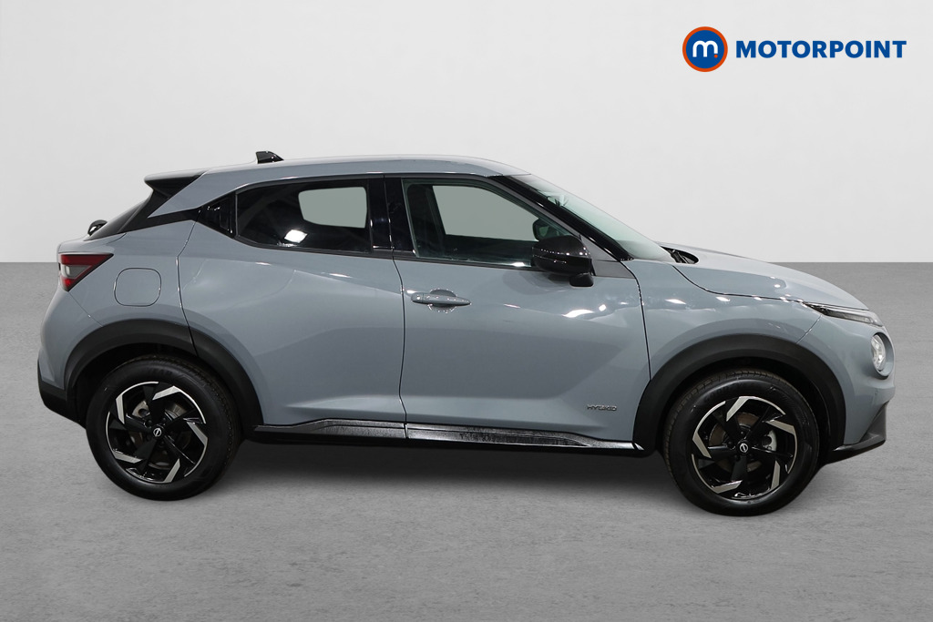 Nissan Juke N-Connecta Automatic Petrol-Electric Hybrid SUV - Stock Number (1525182) - Drivers side