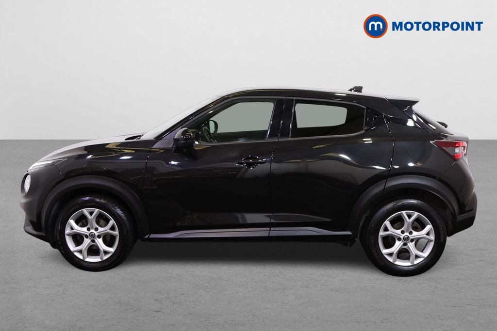 Nissan Juke N-Connecta Manual Petrol SUV - Stock Number (1525458) - Passenger side