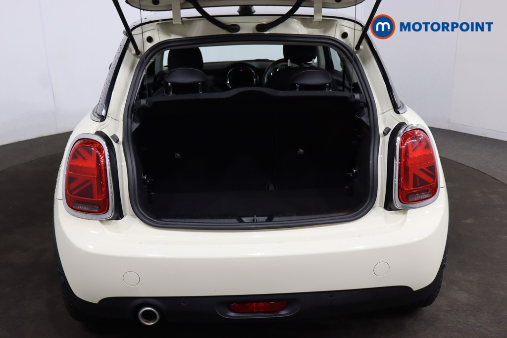 Mini Hatchback Cooper Classic Manual Petrol Hatchback - Stock Number (1525906) - 30th supplementary image