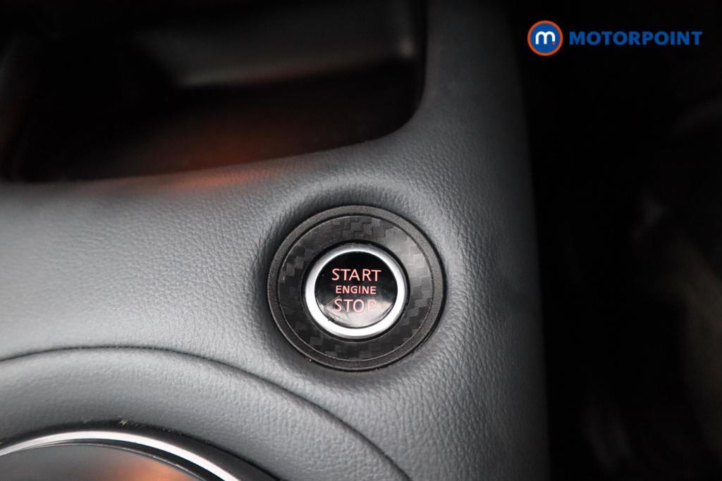 Nissan Juke N-Connecta Manual Petrol SUV - Stock Number (1527211) - 14th supplementary image