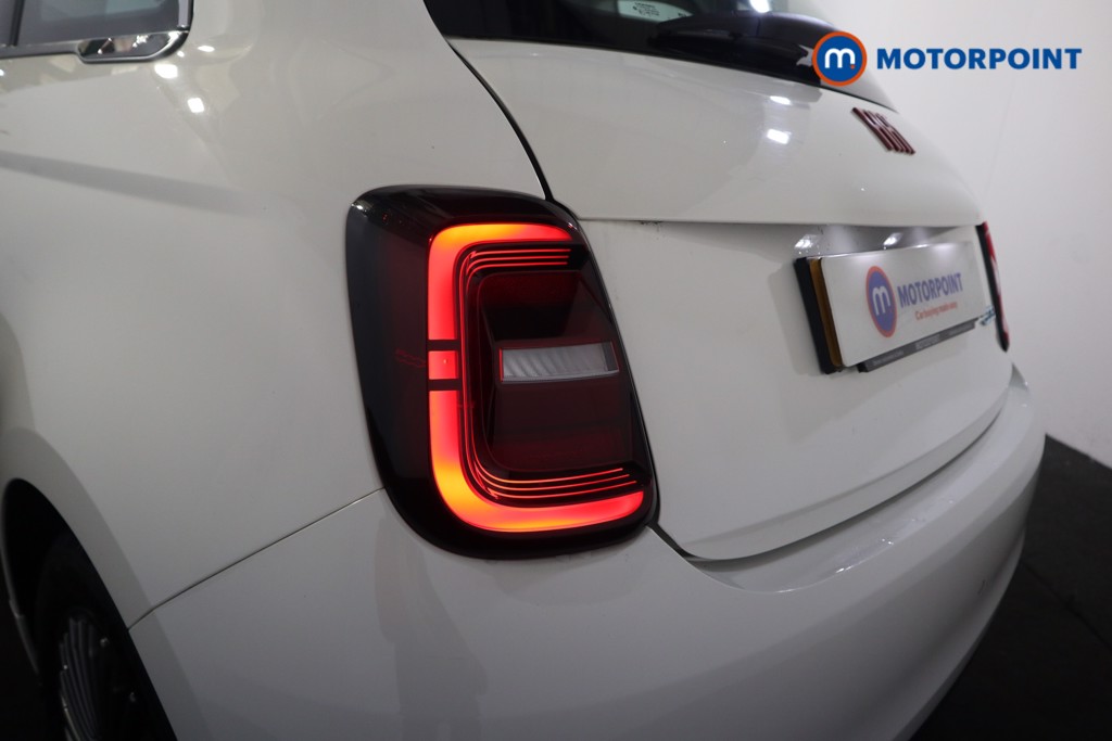 Fiat 500 RED Automatic Electric Hatchback - Stock Number (1527557) - 20th supplementary image
