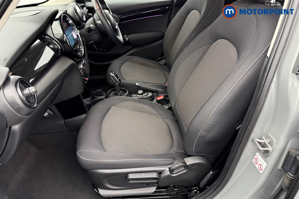 Mini Hatchback Cooper Classic Automatic Petrol Hatchback - Stock Number (1528230) - 17th supplementary image