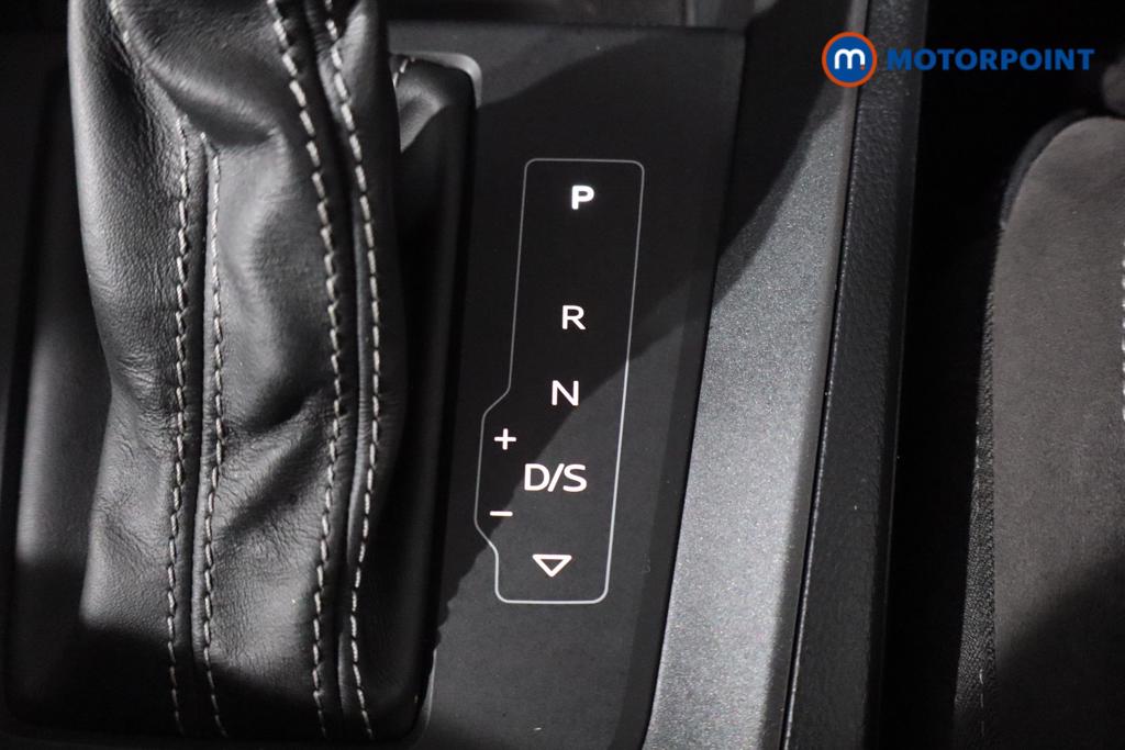 Audi Q3 Black Edition Automatic Petrol SUV - Stock Number (1529384) - 15th supplementary image