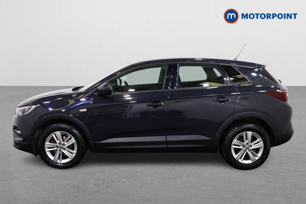 Vauxhall Grandland X SE Manual Petrol SUV - Stock Number (1521491) - Passenger side