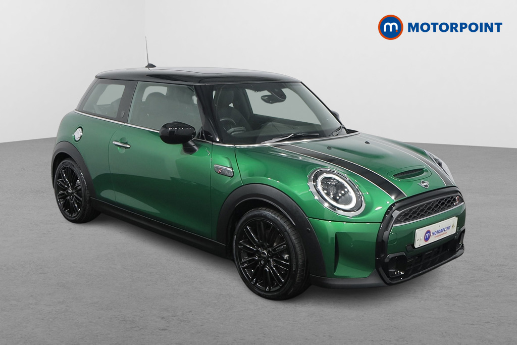 Mini Hatchback Cooper S Exclusive Automatic Petrol Hatchback - Stock Number (1527455) - Drivers side front corner