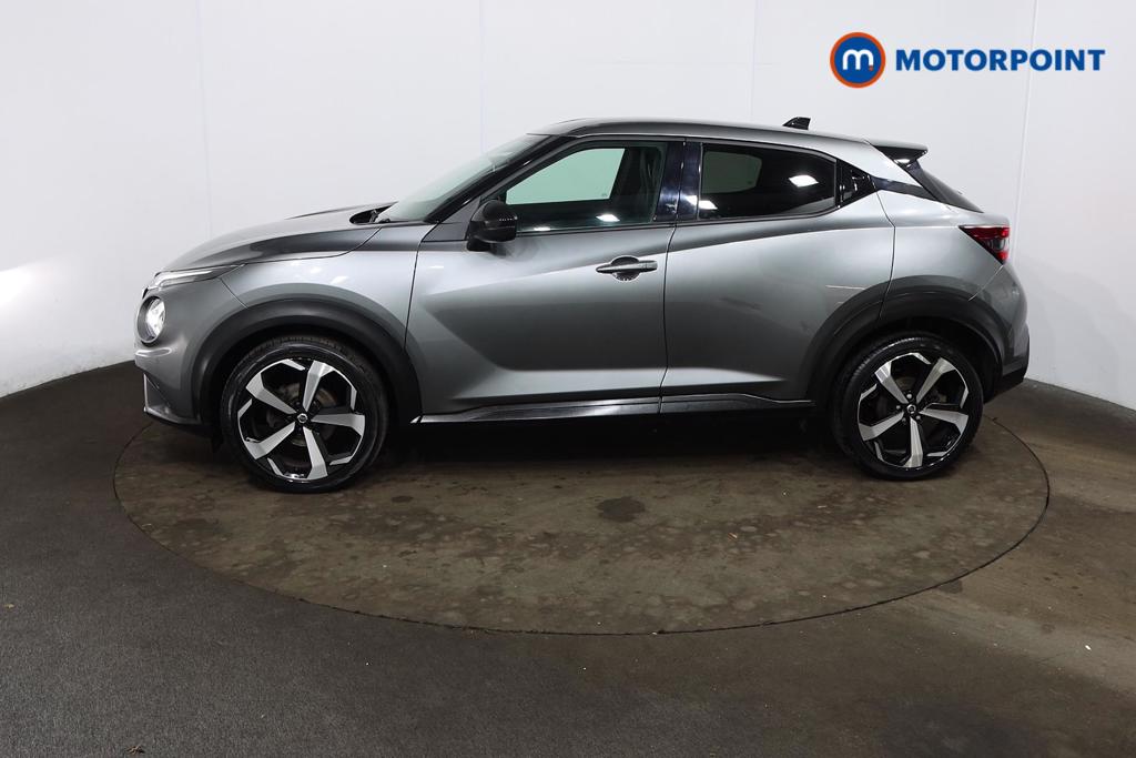 Nissan Juke Tekna Manual Petrol SUV - Stock Number (1527787) - Passenger side