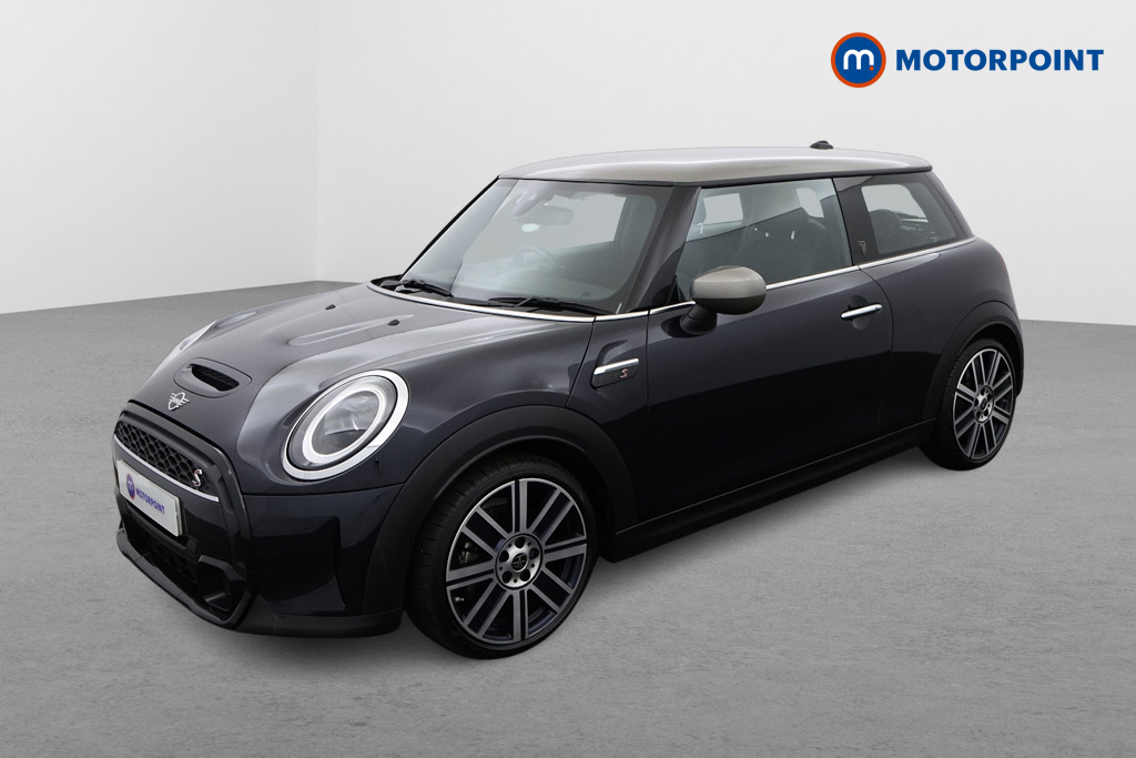 Mini Hatchback Cooper S Exclusive Automatic Petrol Hatchback - Stock Number (1528240) - Passenger side front corner