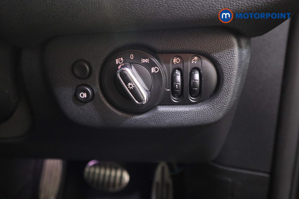 Mini Clubman John Cooper Works Automatic Petrol Estate - Stock Number (1528698) - 10th supplementary image