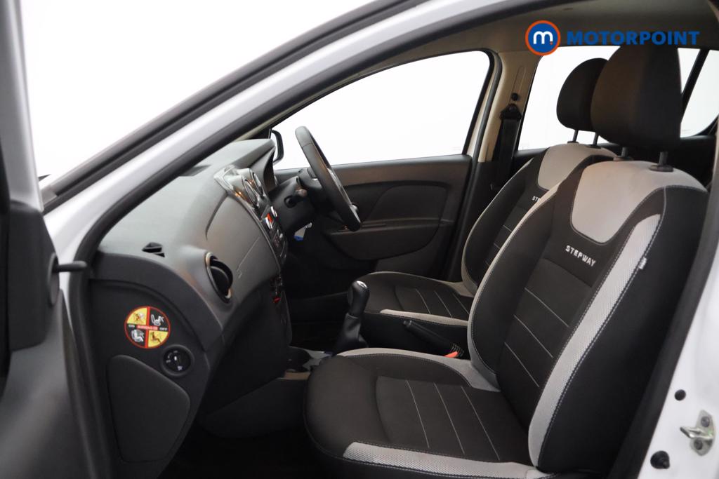 Dacia Sandero Stepway Essential Manual Petrol Hatchback - Stock Number (1526066) - 12th supplementary image