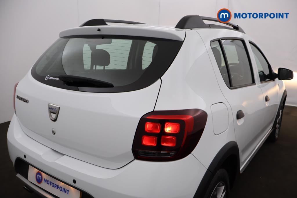 Dacia Sandero Stepway Essential Manual Petrol Hatchback - Stock Number (1526066) - 14th supplementary image