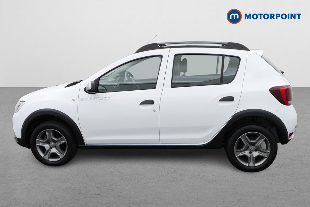 Dacia Sandero Stepway Essential Manual Petrol Hatchback - Stock Number (1526066) - Passenger side