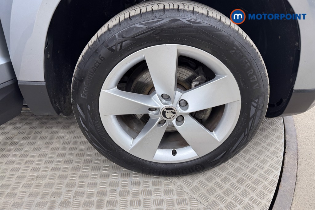 Skoda Karoq SE Manual Petrol SUV - Stock Number (1526783) - 20th supplementary image