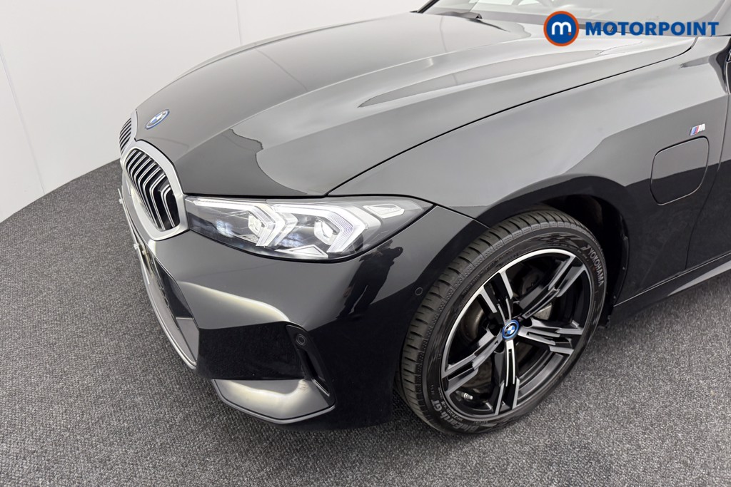 BMW 3 Series M Sport Automatic Petrol Plug-In Hybrid Saloon - Stock Number (1527906) - 28th supplementary image