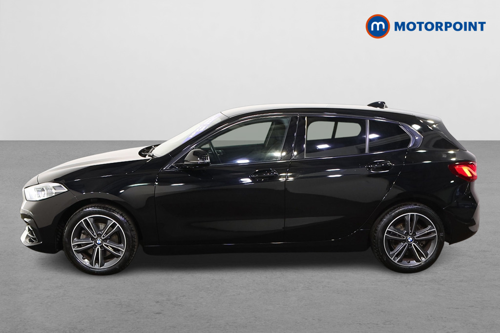 BMW 1 Series Sport Manual Petrol Hatchback - Stock Number (1528050) - Passenger side