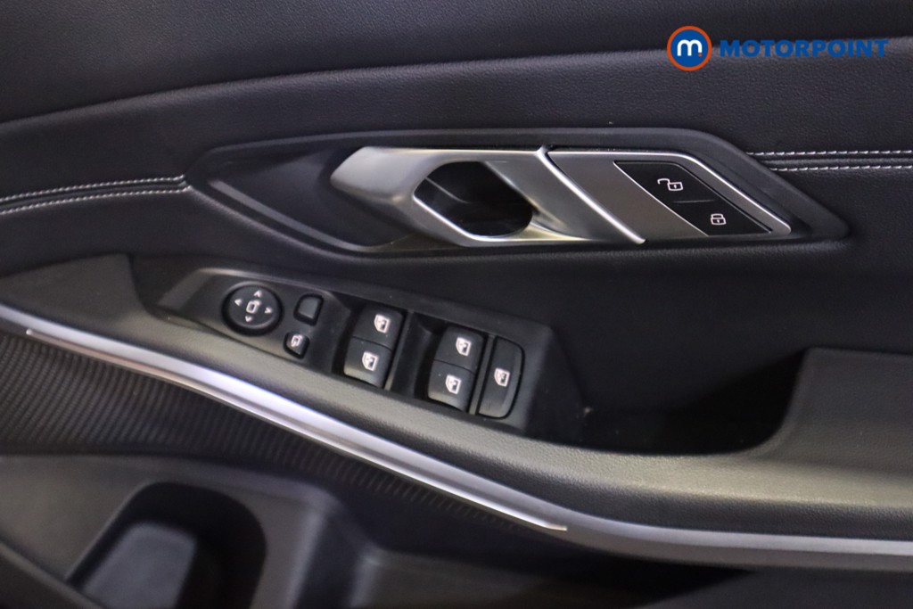 BMW 3 Series M Sport Automatic Diesel Saloon - Stock Number (1525907) - 7th supplementary image