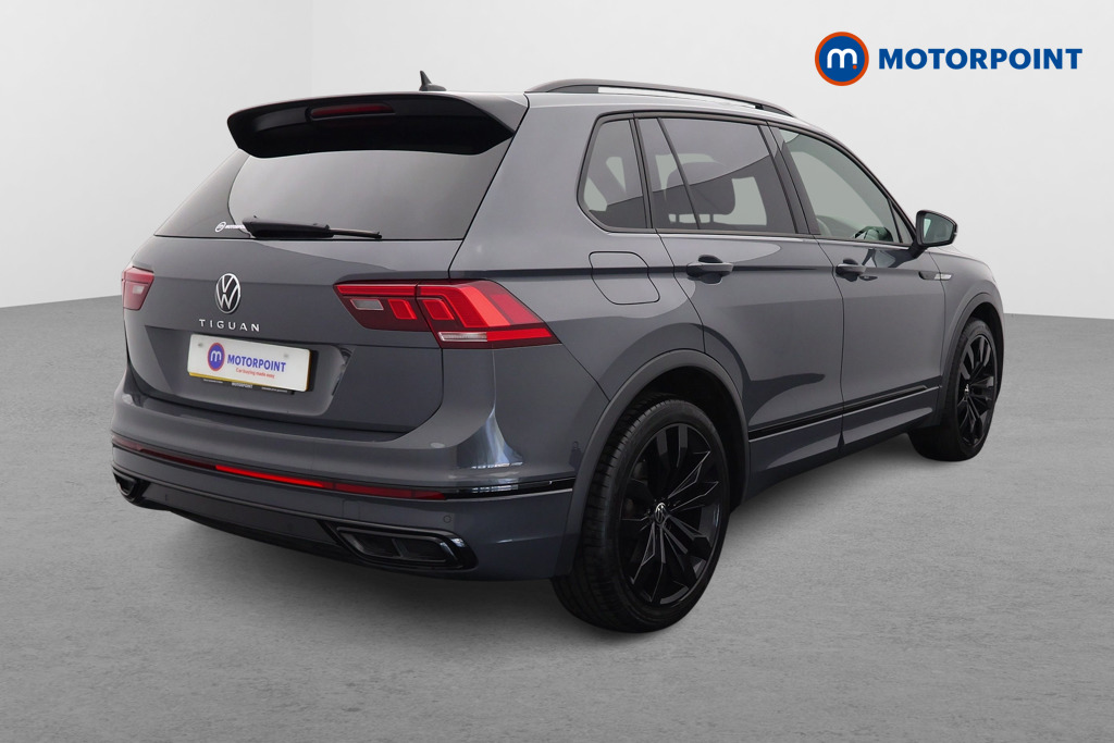 Volkswagen Tiguan Black Edition Automatic Petrol SUV - Stock Number (1518863) - Drivers side rear corner