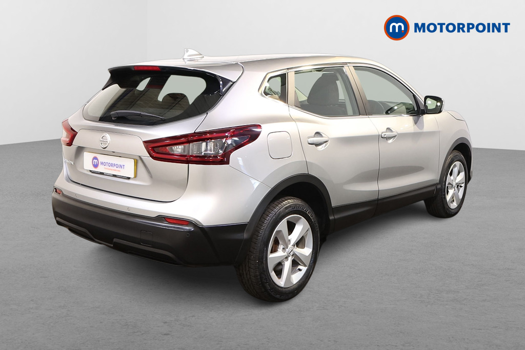 Nissan Qashqai Acenta Premium Automatic Petrol SUV - Stock Number (1527897) - Drivers side rear corner