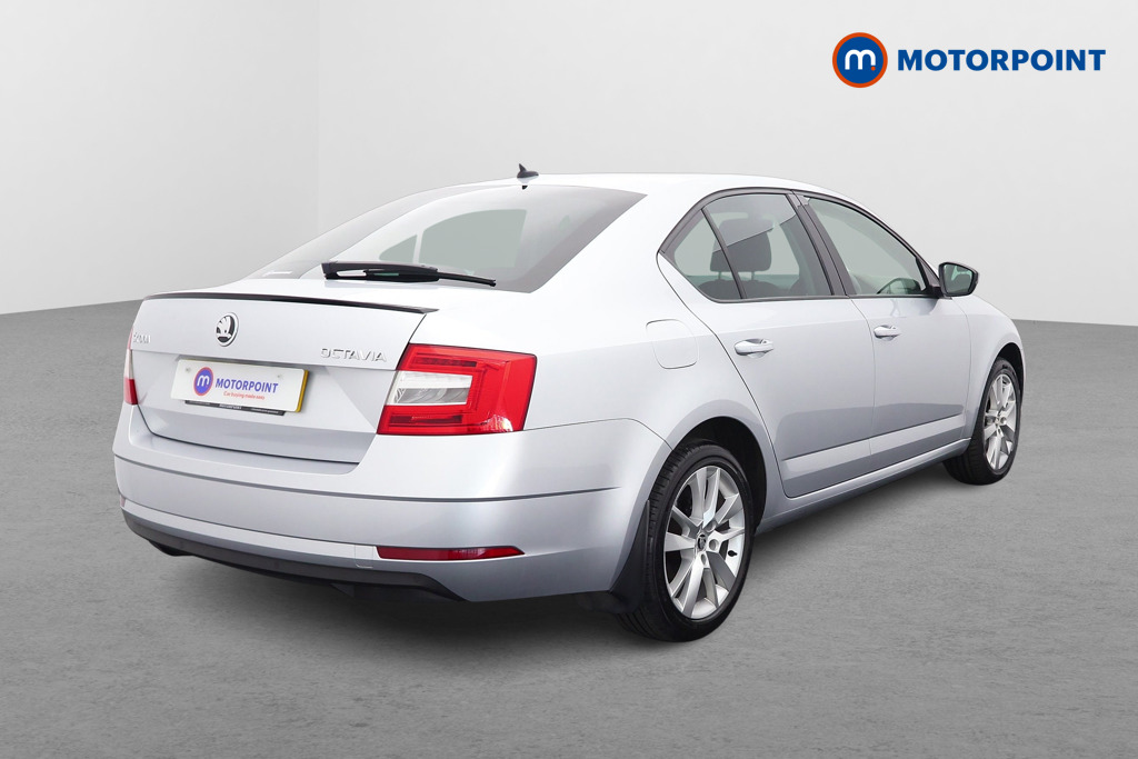 Skoda Octavia Se L Manual Petrol Hatchback - Stock Number (1528541) - Drivers side rear corner