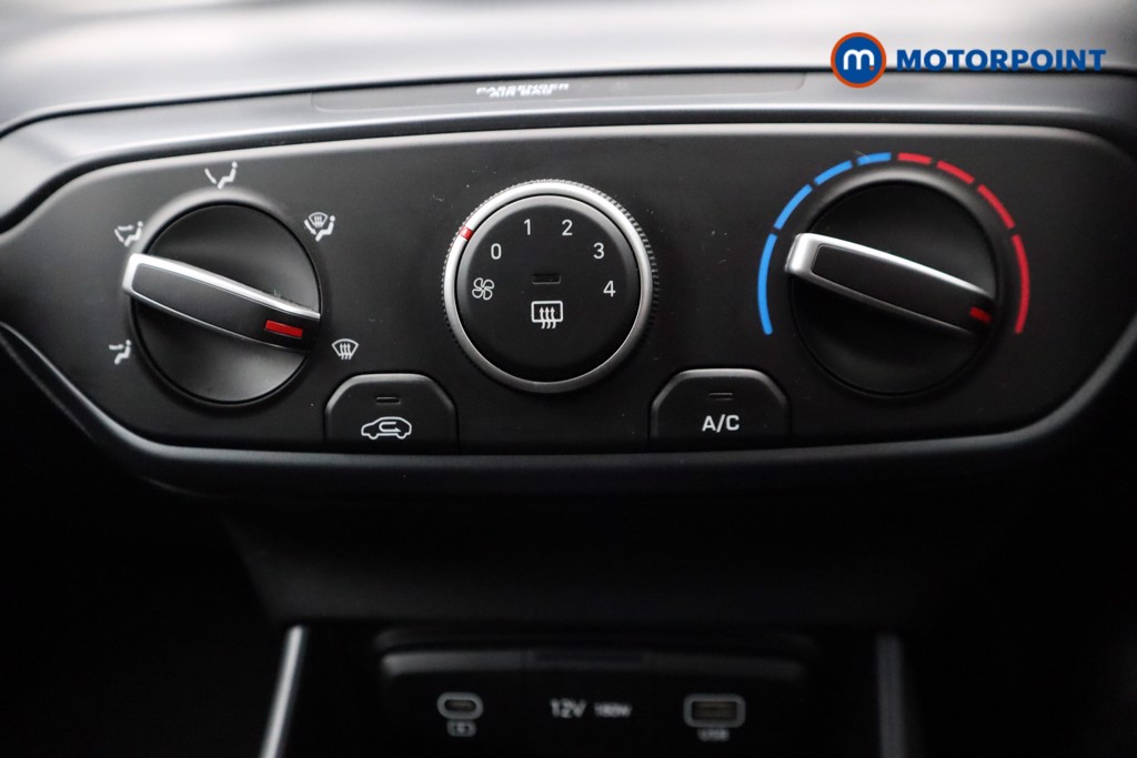 Hyundai I20 Advance Manual Petrol Hatchback - Stock Number (1523446) - 15th supplementary image