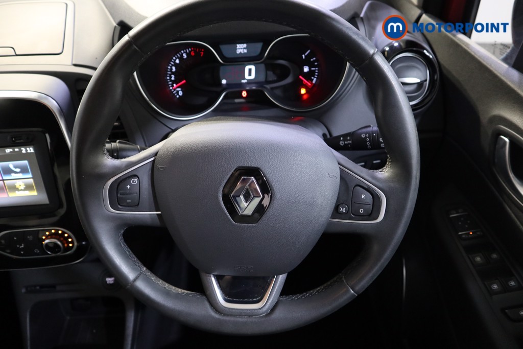 Renault Captur Iconic Manual Petrol SUV - Stock Number (1527997) - 2nd supplementary image