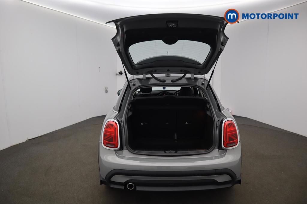 Mini Hatchback Cooper Classic Manual Petrol Hatchback - Stock Number (1529592) - 17th supplementary image