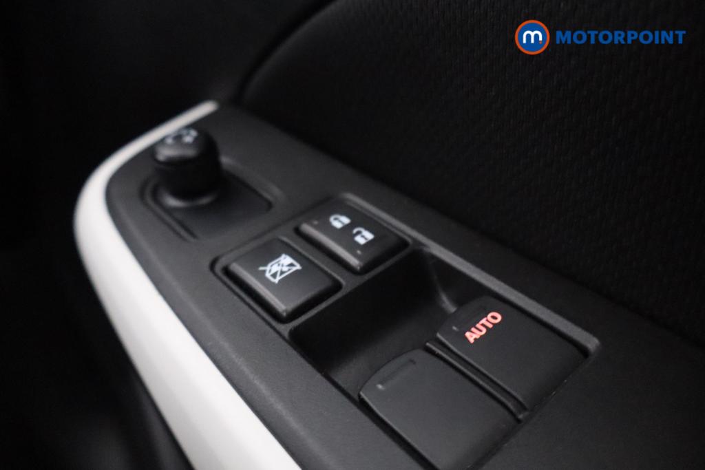 Suzuki Swift Sz-T Automatic Petrol-Electric Hybrid Hatchback - Stock Number (1522208) - 11th supplementary image