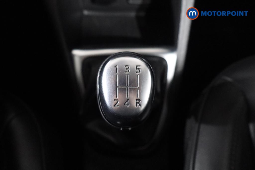 Renault Captur Gt Line Manual Petrol SUV - Stock Number (1531718) - 14th supplementary image