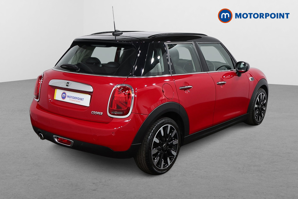 Mini Hatchback Cooper Exclusive Automatic Petrol Hatchback - Stock Number (1531766) - Drivers side rear corner