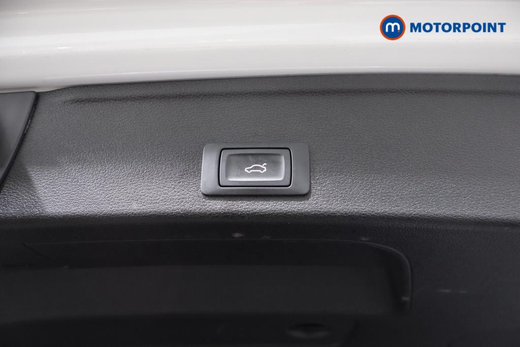 Audi A4 Black Edition Automatic Petrol Estate - Stock Number (1521689) - 26th supplementary image
