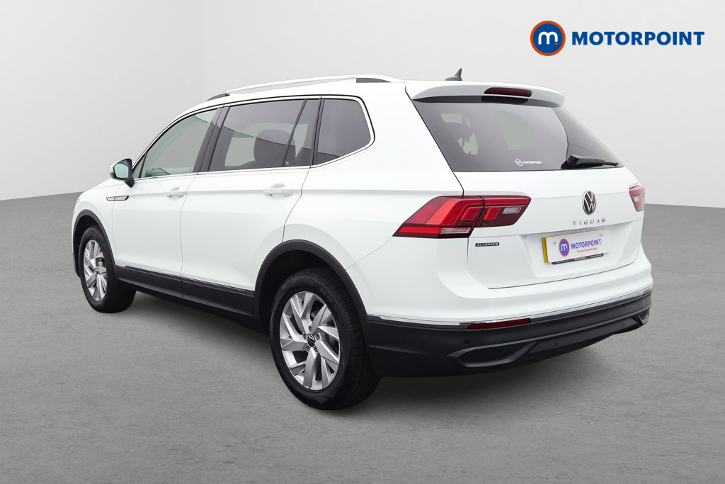 Volkswagen Tiguan Allspace Life Automatic Petrol SUV - Stock Number (1525946) - Passenger side rear corner