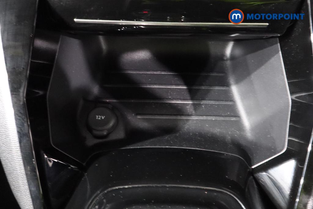 Peugeot 2008 GT Automatic Petrol SUV - Stock Number (1531566) - 17th supplementary image