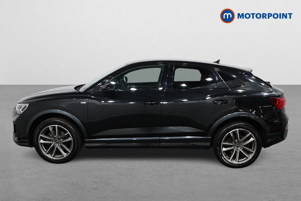 Audi Q3 Black Edition Manual Petrol SUV - Stock Number (1528455) - Passenger side