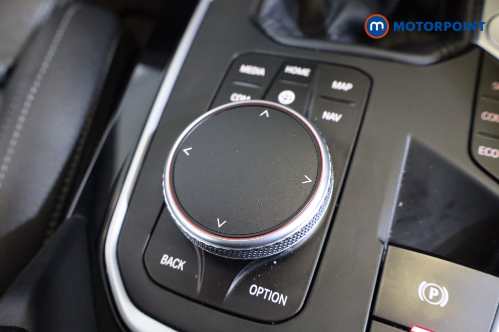 BMW 2 Series M Sport Manual Petrol Saloon - Stock Number (1530097) - 5th supplementary image