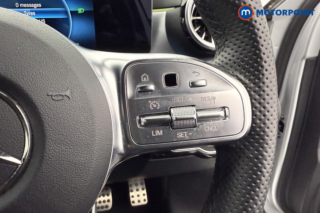 Mercedes-Benz A Class Amg Line Executive Edition Manual Petrol Saloon - Stock Number (1530225) - 14th supplementary image