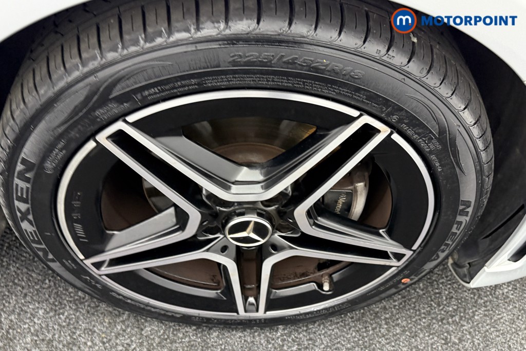 Mercedes-Benz A Class Amg Line Executive Edition Manual Petrol Saloon - Stock Number (1530225) - 31st supplementary image