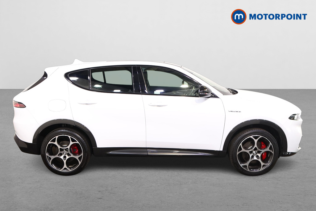 Alfa Romeo Tonale Veloce Automatic Petrol Plug-In Hybrid SUV - Stock Number (1527551) - Drivers side