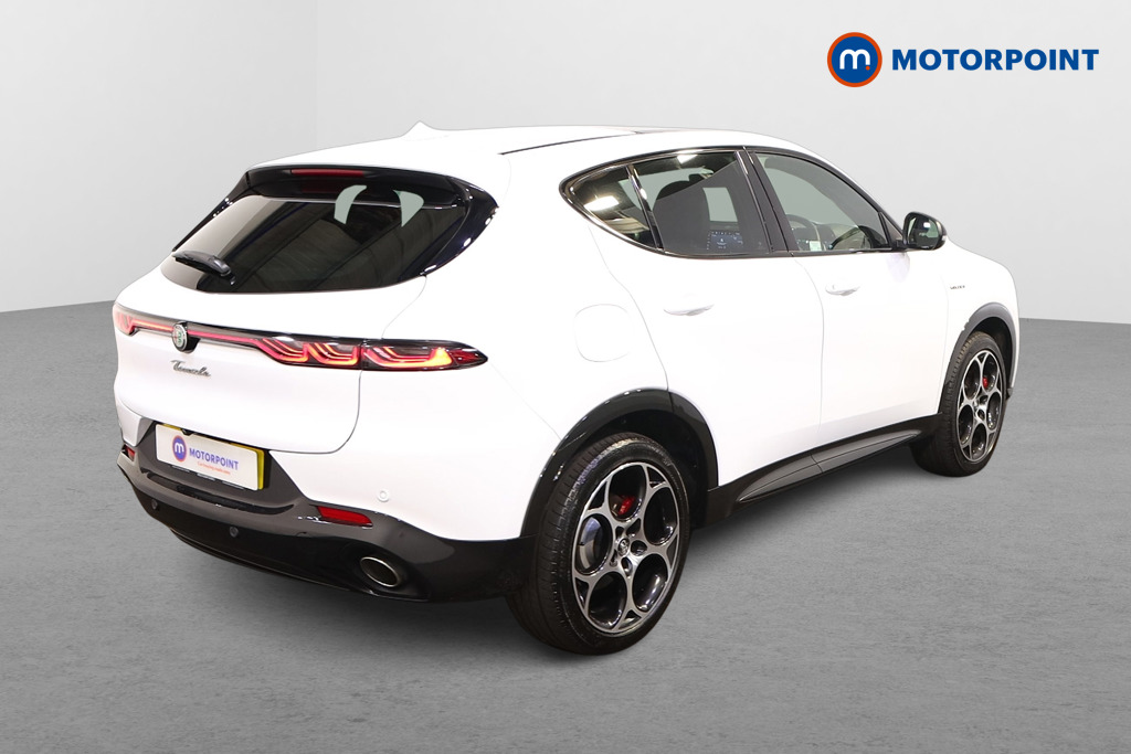 Alfa Romeo Tonale Veloce Automatic Petrol Plug-In Hybrid SUV - Stock Number (1527551) - Drivers side rear corner