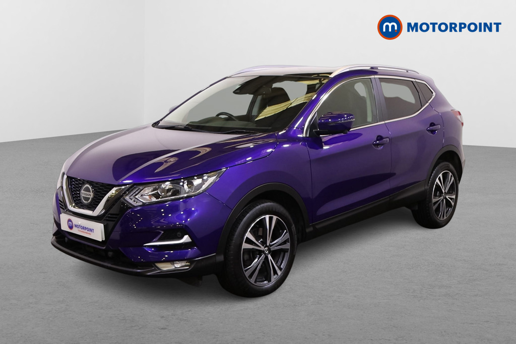 Nissan Qashqai N-Connecta Automatic Petrol SUV - Stock Number (1528758) - Passenger side front corner