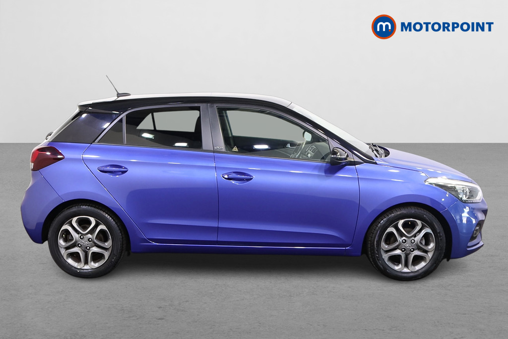 Hyundai I20 Play Manual Petrol Hatchback - Stock Number (1522794) - Drivers side