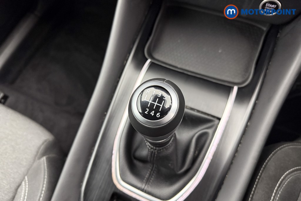 Nissan Qashqai N-Connecta Manual Petrol SUV - Stock Number (1531390) - 8th supplementary image