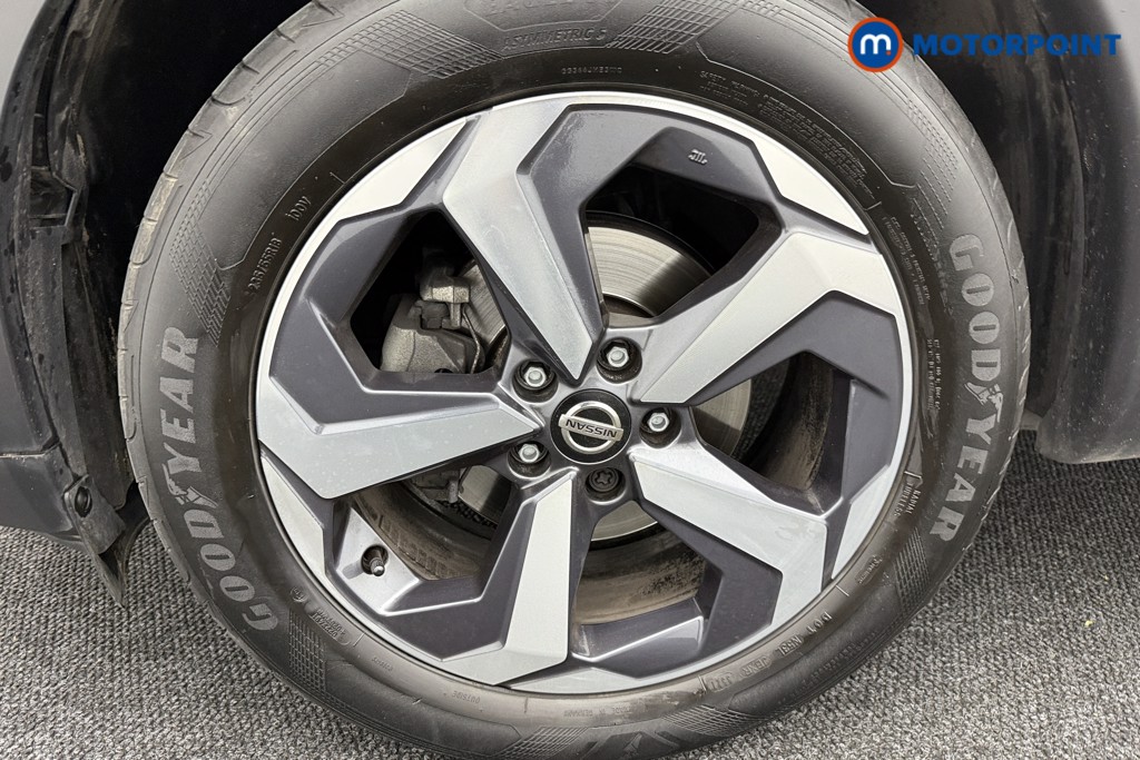 Nissan Qashqai N-Connecta Manual Petrol SUV - Stock Number (1531390) - 26th supplementary image